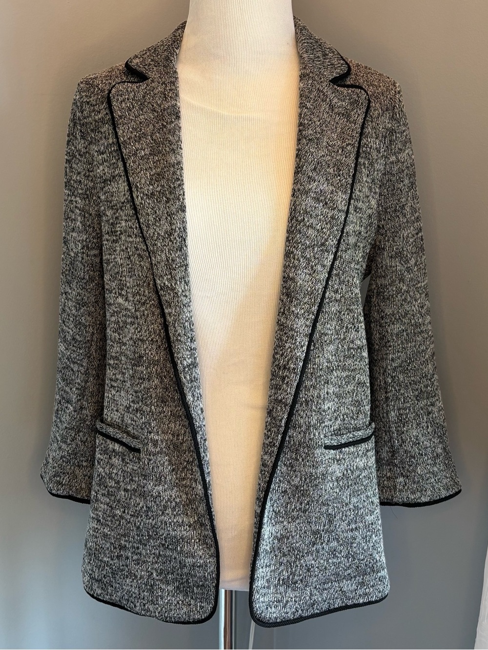 Skies Are Blue Gray Knit Open-Front Blazer with Black Trim